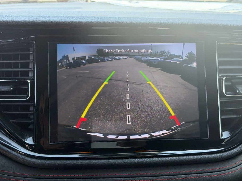 Used 2025 Dodge Durango GT AWD/4WD image 24