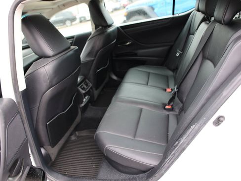 Used 2022 Lexus ES 300h w/ Premium Package image 20