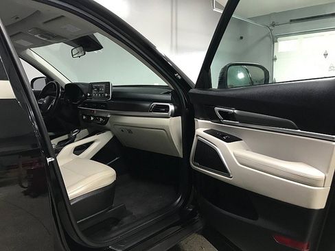 Used 2020 Kia Telluride S AWD/4WD image 12
