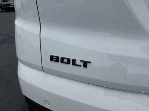 New 2027 Chevrolet Bolt LT FWD image 10