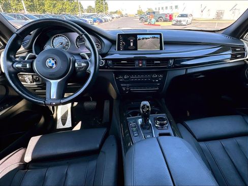 Used 2017 BMW X5 xDrive50i AWD/4WD image 10