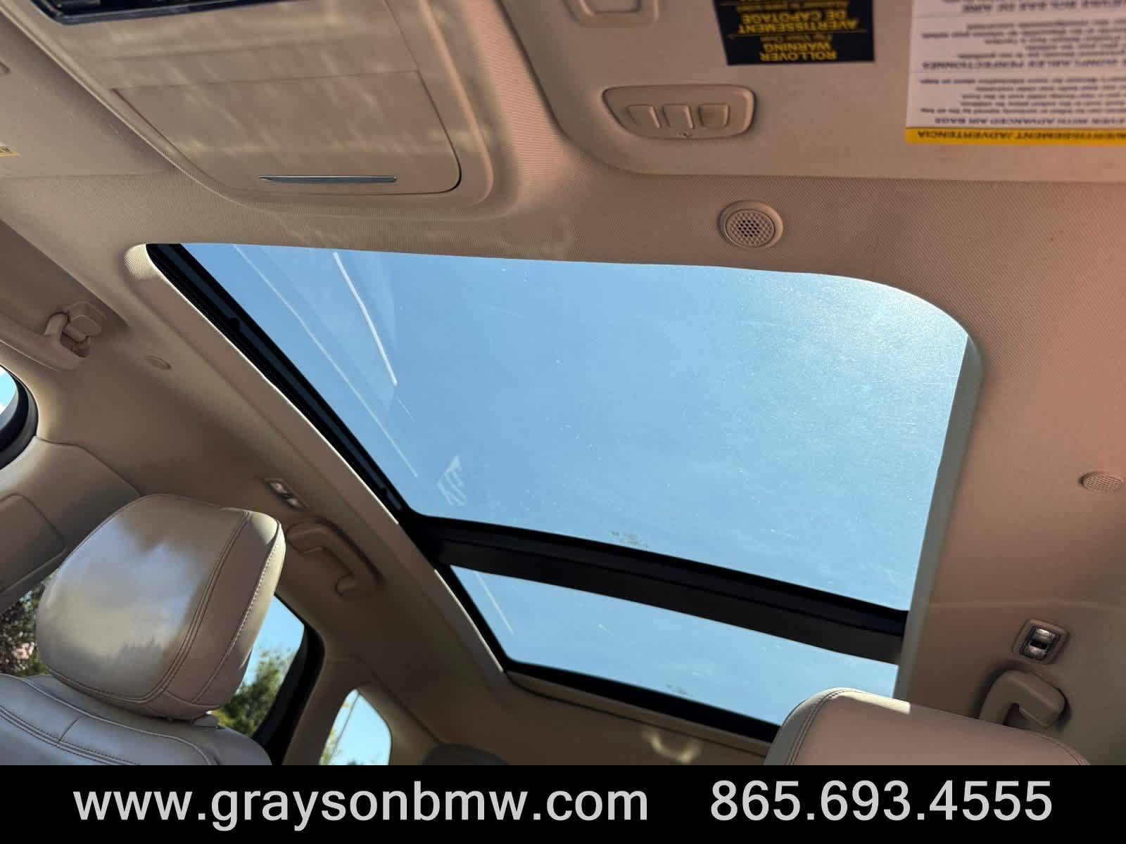 Used 2020 Lincoln Corsair FWD w/ Premium Package image 29