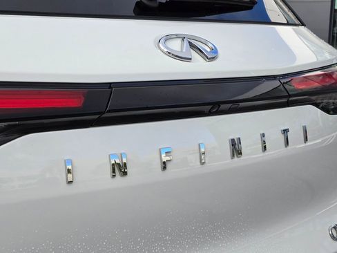 Used 2023 INFINITI QX60 Pure image 9