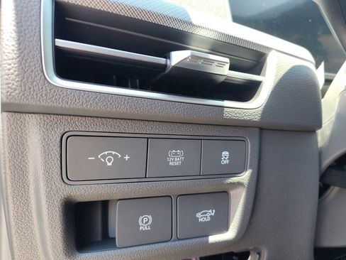 New 2025 Hyundai Sonata Limited image 14