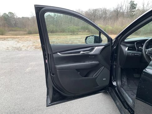 Used 2021 Cadillac XT5 Premium Luxury image 24