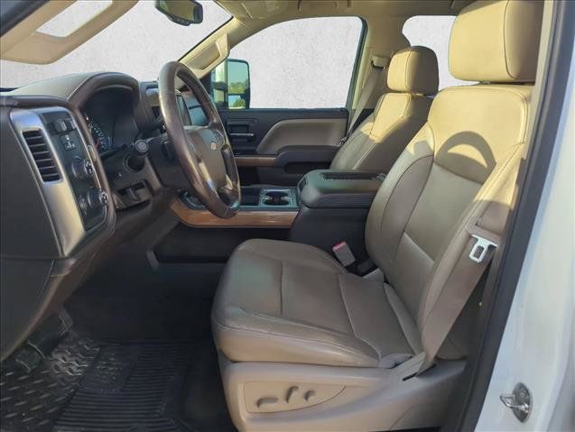 Used 2016 Chevrolet Silverado 2500 LTZ w/ Duramax Plus Package AWD/4WD image 11