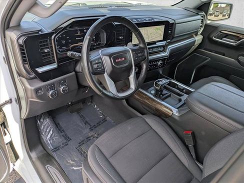 Used 2023 GMC Sierra 1500 Elevation AWD/4WD image 9