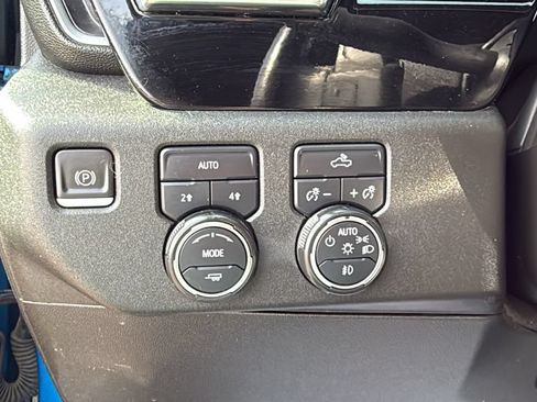 Used 2022 Chevrolet Silverado 1500 RST w/ Protection Package AWD/4WD image 30