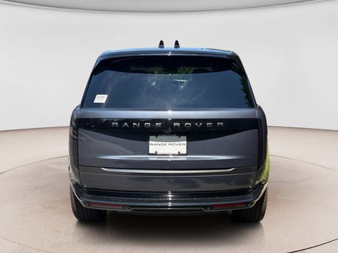 New 2026 Land Rover Range Rover Long Wheelbase SE AWD/4WD image 4