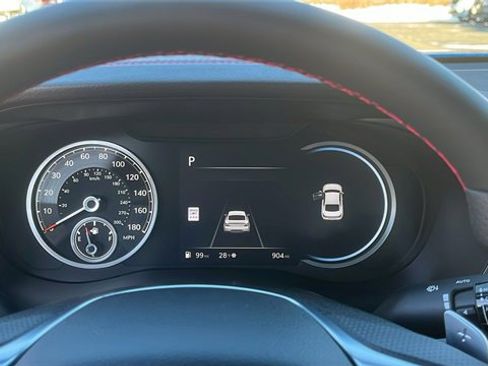 Used 2025 Genesis G70 3.3T Advanced image 12