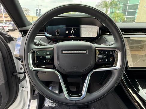 Used 2024 Land Rover Range Rover Sport SE AWD/4WD image 24