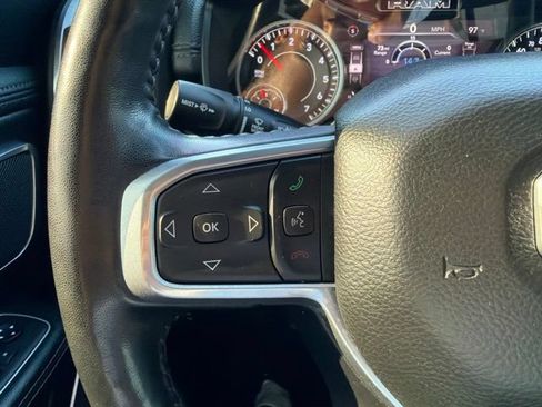 Used 2020 RAM 1500 Laramie RWD image 12