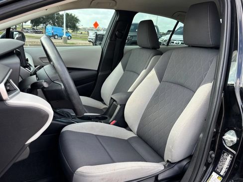 Used 2023 Toyota Corolla LE FWD image 11