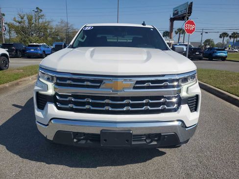 Certified 2023 Chevrolet Silverado 1500 LT w/ Z71 Off-Road Package image 9
