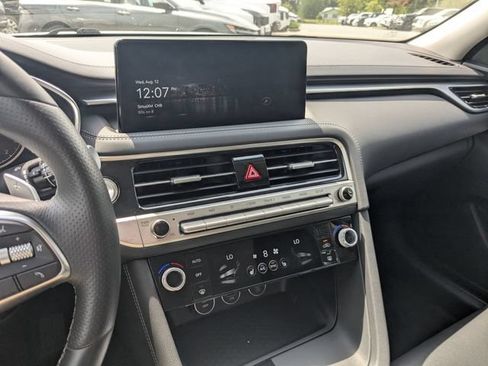 Used 2026 Genesis G70 2.5T RWD image 17