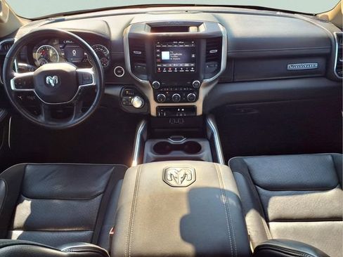 Used 2021 RAM 1500 Laramie AWD/4WD image 15