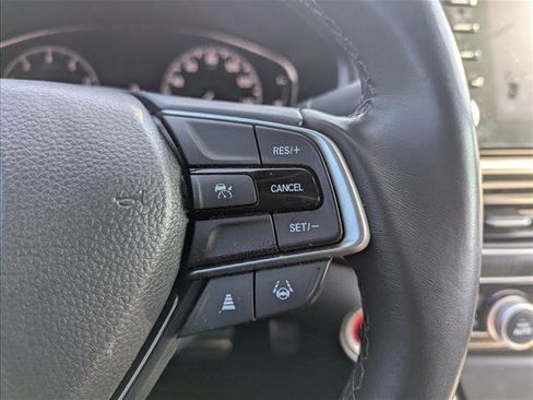 Used 2022 Honda Accord Sport image 13