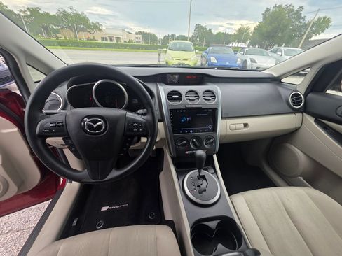 Used 2011 MAZDA CX-7 i SV FWD image 9