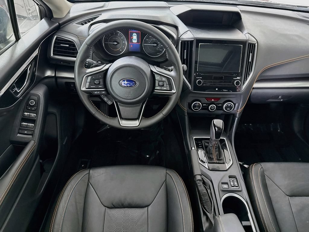 Used 2019 Subaru Crosstrek 2.0i Limited w/ Moonroof Package w/Navigation AWD/4WD image 3