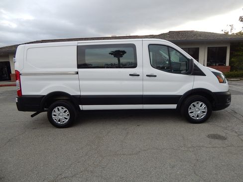 Used 2024 Ford Transit 250 Low Roof w/ Exterior Upgrade Package image 9