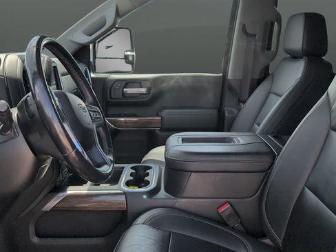 Used 2021 Chevrolet Silverado 1500 LT Trail Boss w/ Convenience Package II AWD/4WD image 10