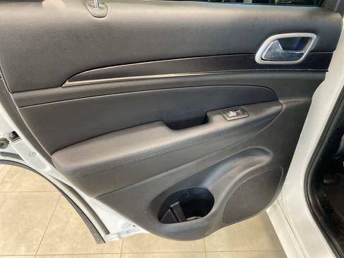 Used 2018 Jeep Grand Cherokee High Altitude image 26