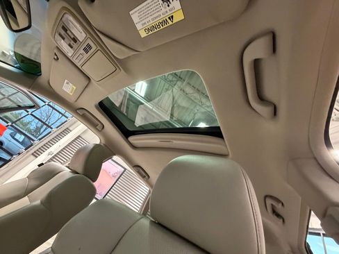 Used 2012 Acura TSX w/ Technology Package FWD image 8