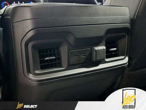 Used 2020 Chevrolet Silverado 1500 RST AWD/4WD image 28