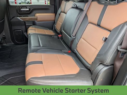 Used 2023 Chevrolet Silverado 2500 High Country w/ Technology Package AWD/4WD image 21