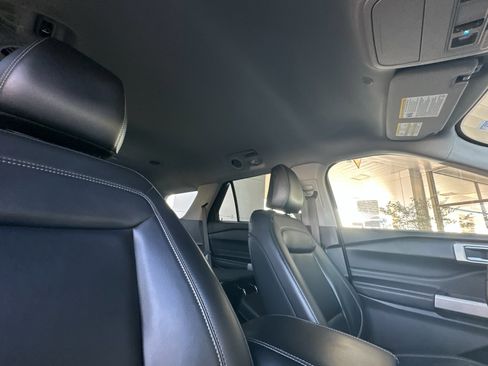 Certified 2023 Ford Explorer XLT w/ Equipment Group 202A image 19