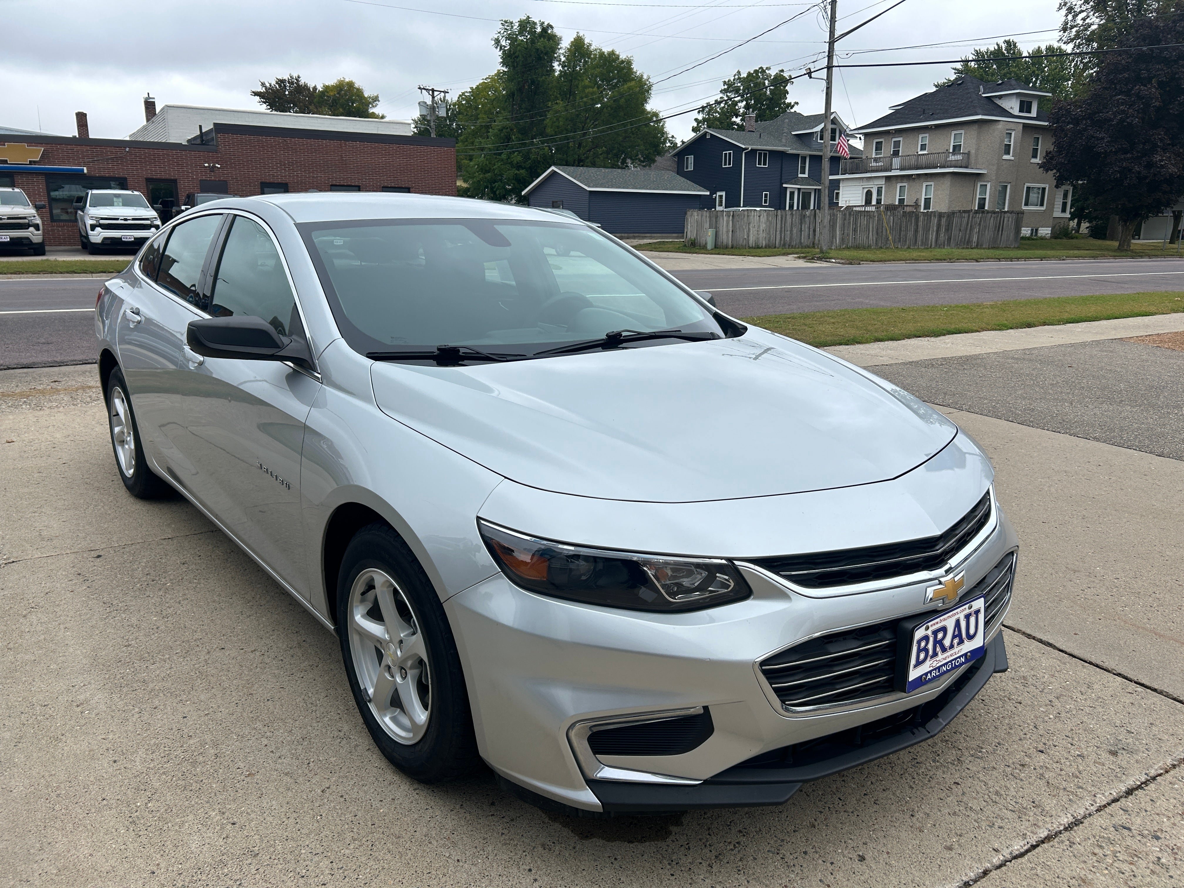 Used 2018 Chevrolet Malibu LS FWD image 4