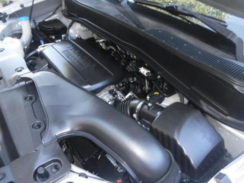 Used 2012 Honda Pilot Touring image 22
