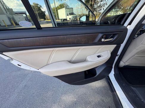 Used 2019 Subaru Outback 2.5i Limited w/ Popular Package #2 image 25