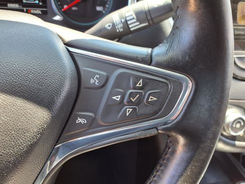 Used 2016 Chevrolet Malibu LT w/ Leather Package FWD image 16