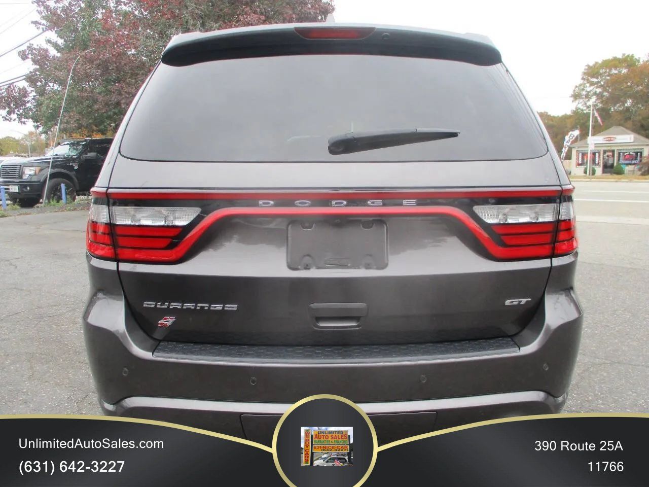Used 2019 Dodge Durango GT AWD/4WD image 3