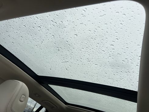 Certified 2023 Mercedes-Benz GLS 450 4MATIC image 28