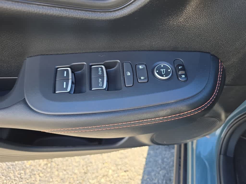 Certified 2026 Honda HR-V Sport image 17