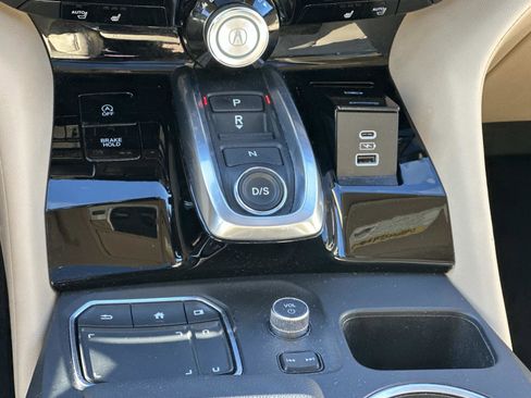 Used 2023 Acura MDX SH-AWD image 24