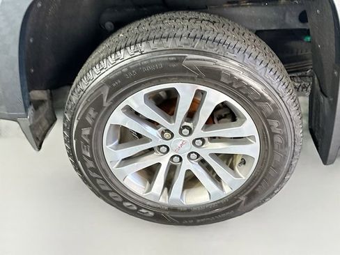 Used 2015 GMC Canyon SLT w/ LPO, Gearon Divider Package image 29