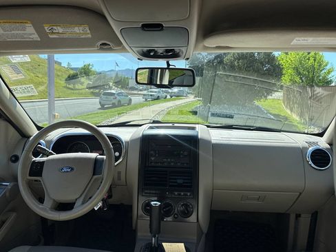 Used 2007 Ford Explorer XLT AWD/4WD image 27