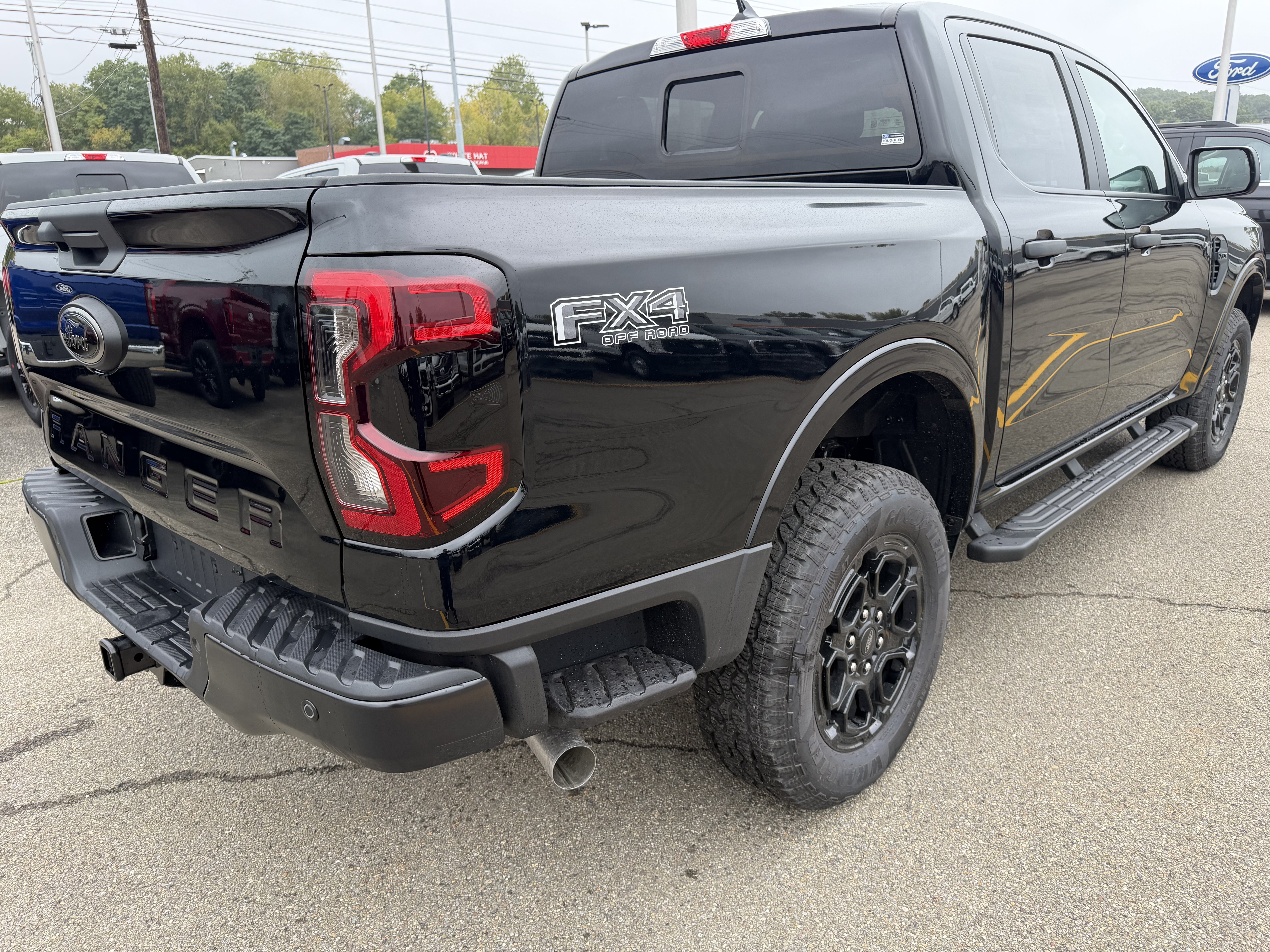 New 2026 Ford Ranger XLT w/ Equipment Group 301A High AWD/4WD image 2