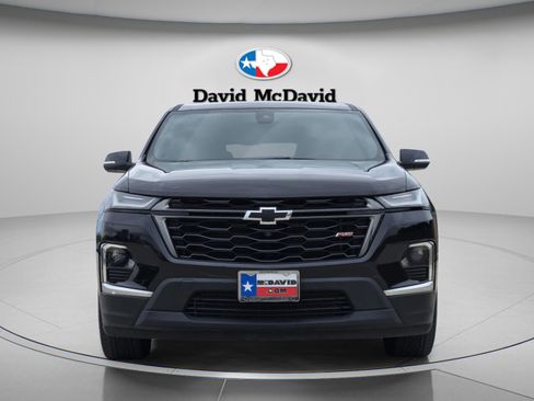 Used 2022 Chevrolet Traverse RS FWD image 8