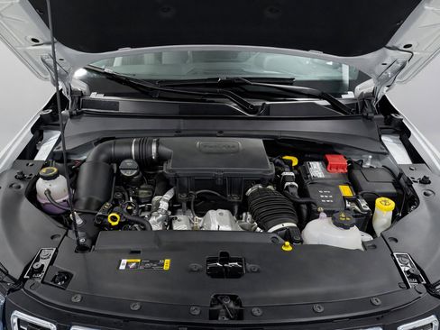 Used 2025 Jeep Compass Limited image 12