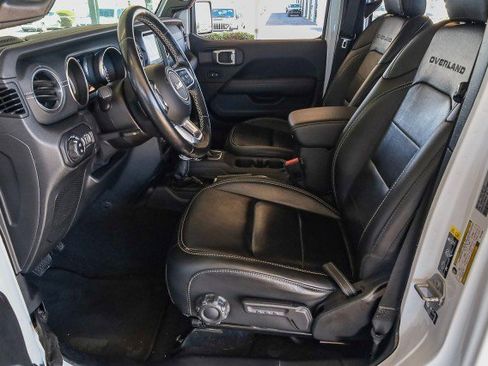 Used 2021 Jeep Gladiator Overland w/ Popular Equipment Package image 11