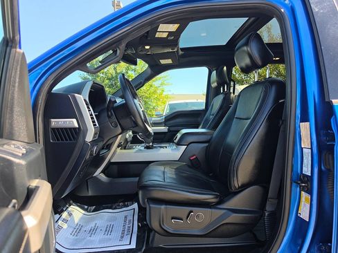 Used 2015 Ford F150 Lariat w/ Equipment Group 502A Luxury AWD/4WD image 11