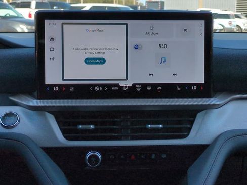 New 2026 Ford Explorer Active w/ Active Comfort Package image 18