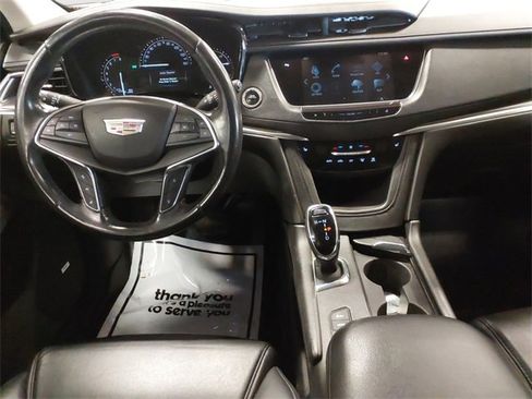 Used 2019 Cadillac XT5 Luxury w/ Advanced Security Package image 10
