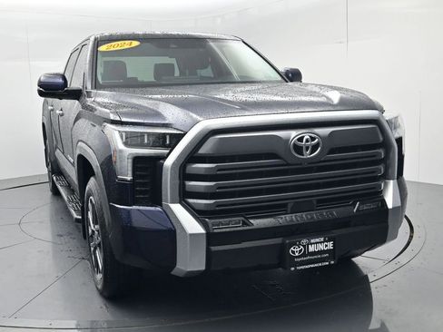Used 2024 Toyota Tundra Limited AWD/4WD image 2