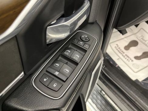 Used 2022 RAM 3500 Laramie image 36