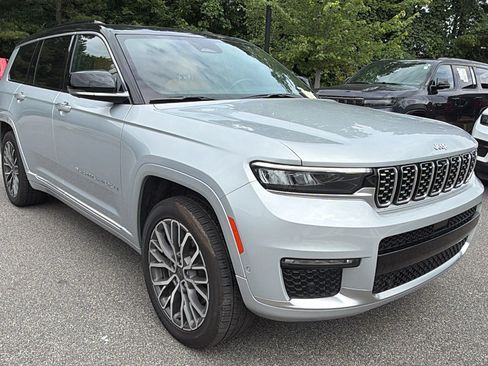 Certified 2025 Jeep Grand Cherokee L Summit AWD/4WD image 5
